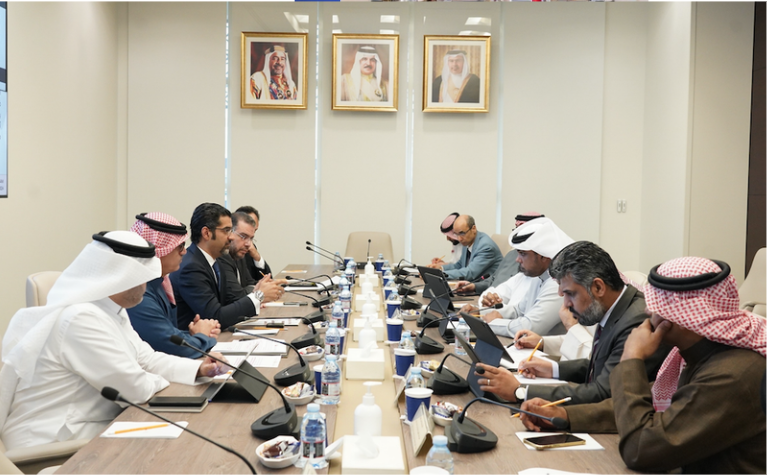 لقاءات رسمية لتعزيز التنسيق ومتابعة الملفات الخدمية والتنموية 2 08 لقاءات رسمية لتعزيز التنسيق ومتابعة الملفات الخدمية والتنموية 1